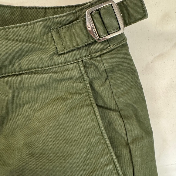 Orlebar Brown Olive Green Bulldog shorts size 36 side tabs - Picture 3 of 5